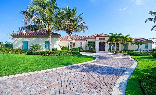 Best Driveway Pavers Installation  in USA